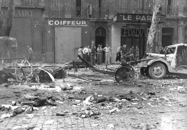 Après les combats de la Libération, début du Boulevard Baille